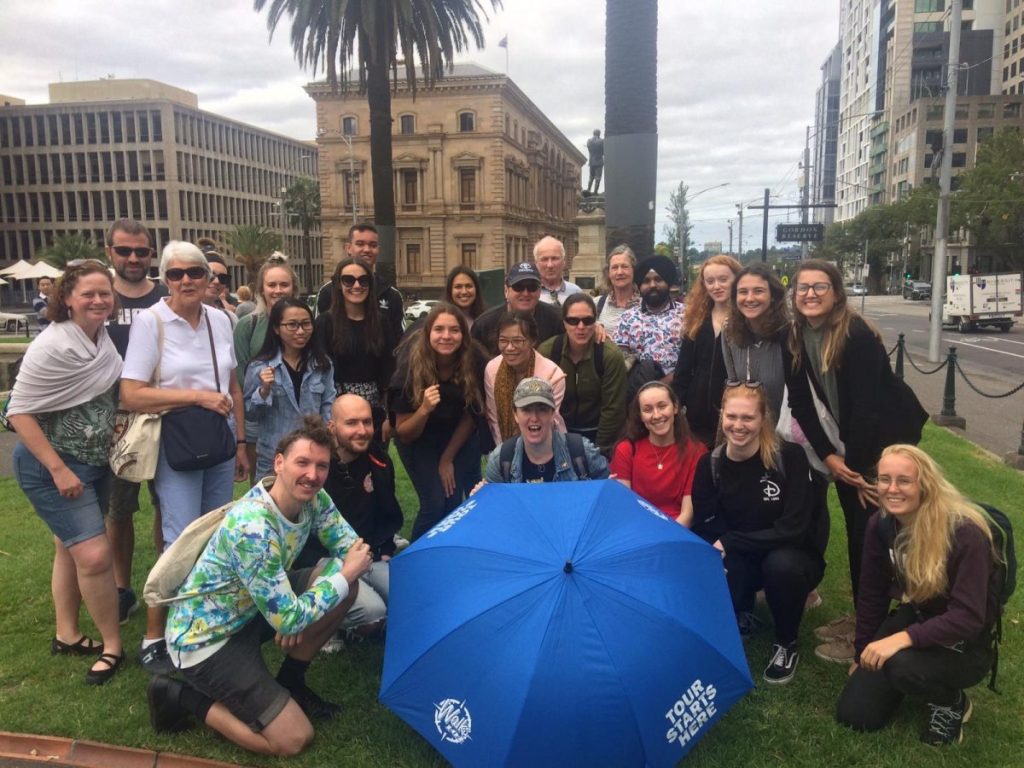 Lucy's 11am Free Melbourne Walking Tour
